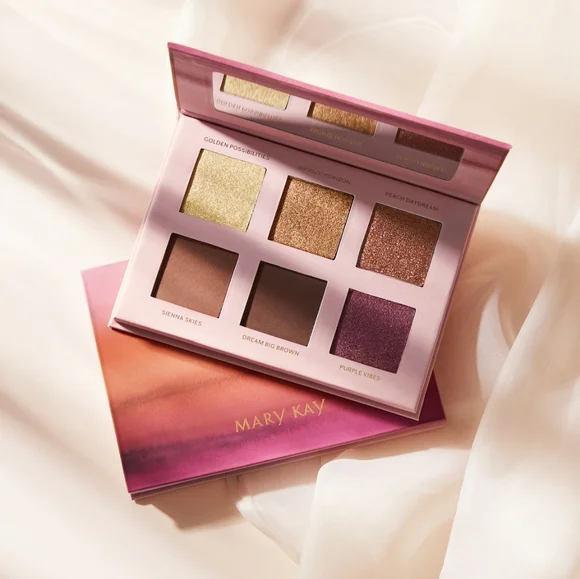 Mary Kay Warm Tones Eyeshadow palette. - Picture 2 of 4